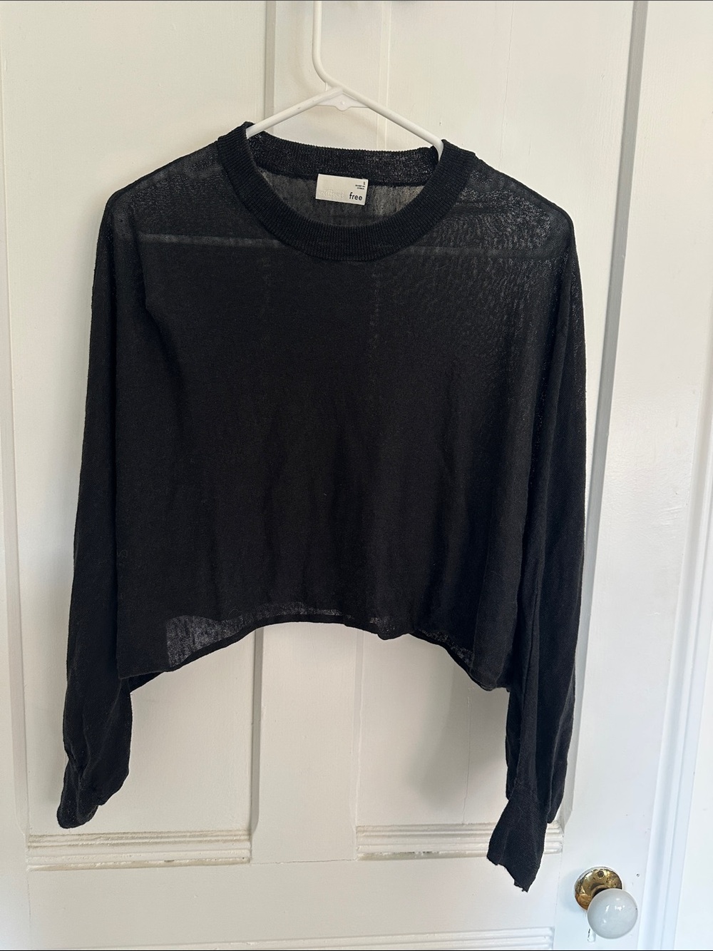 Wilfred Aritzia Lightweight Black Crewneck Cropped Top size Small
